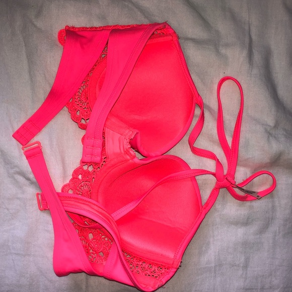 Bikini top - Picture 2 of 3